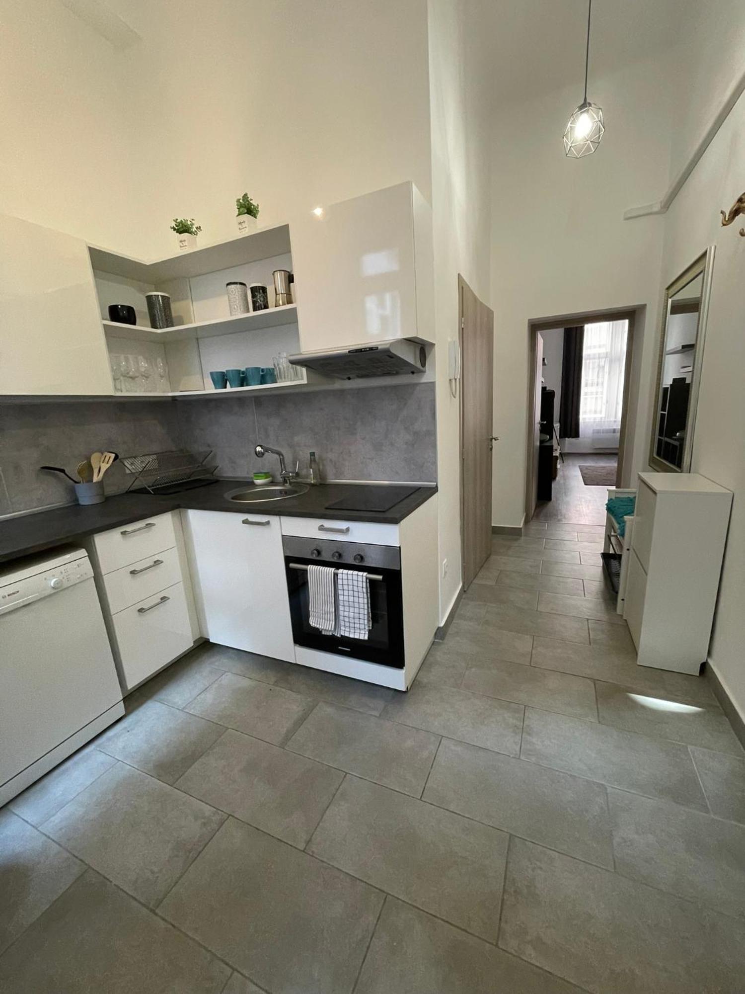 בודפשט Soho Suites - Kazinczy מראה חיצוני תמונה