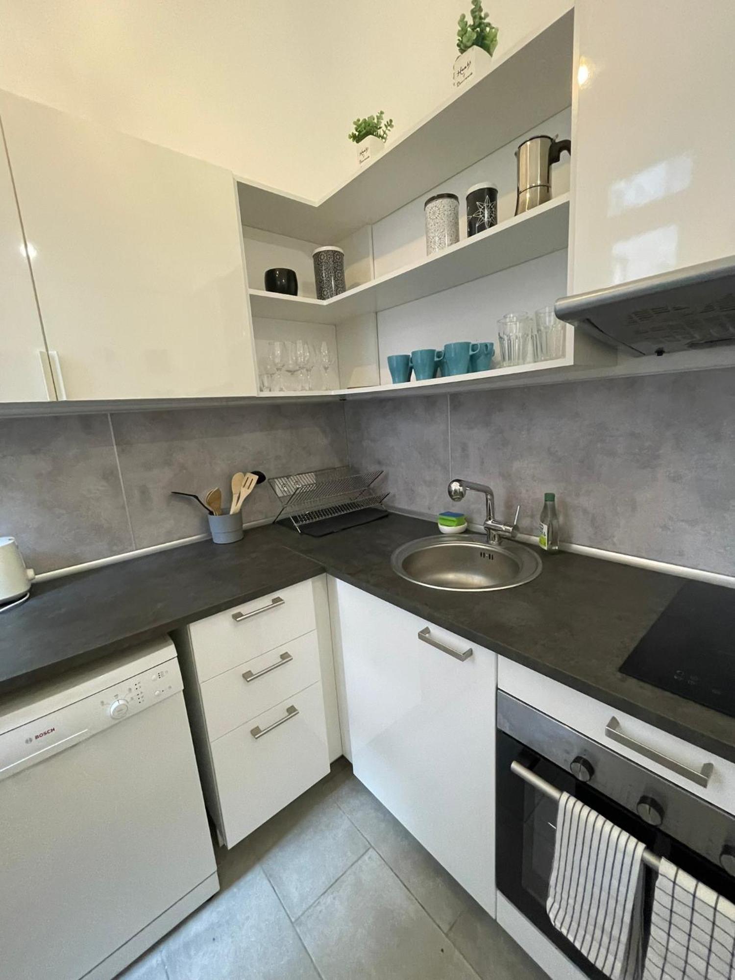 בודפשט Soho Suites - Kazinczy מראה חיצוני תמונה